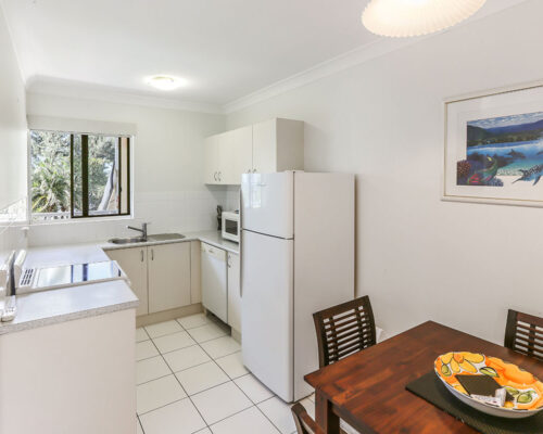 1200-1bed-gardenview-palm-cove13
