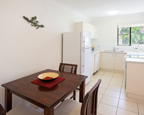 1200-1bed-gardenview-palm-cove20